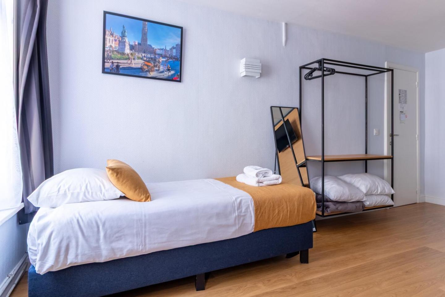 Hotel Montovani Μπριζ Εξωτερικό φωτογραφία